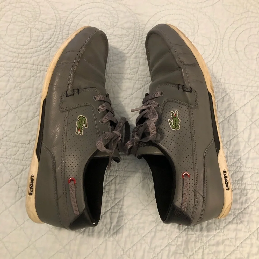 Lacoste Dreyfus leather boat shoe sneaker. Size 8.5.